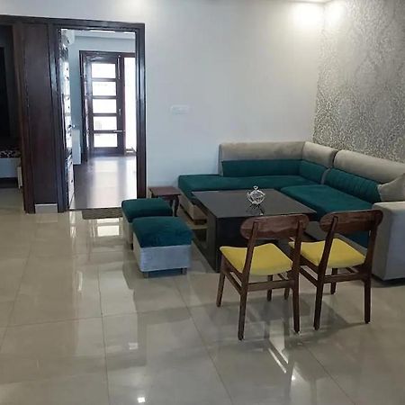 Homistay 1 Bhk Panchkula Zewnętrze zdjęcie